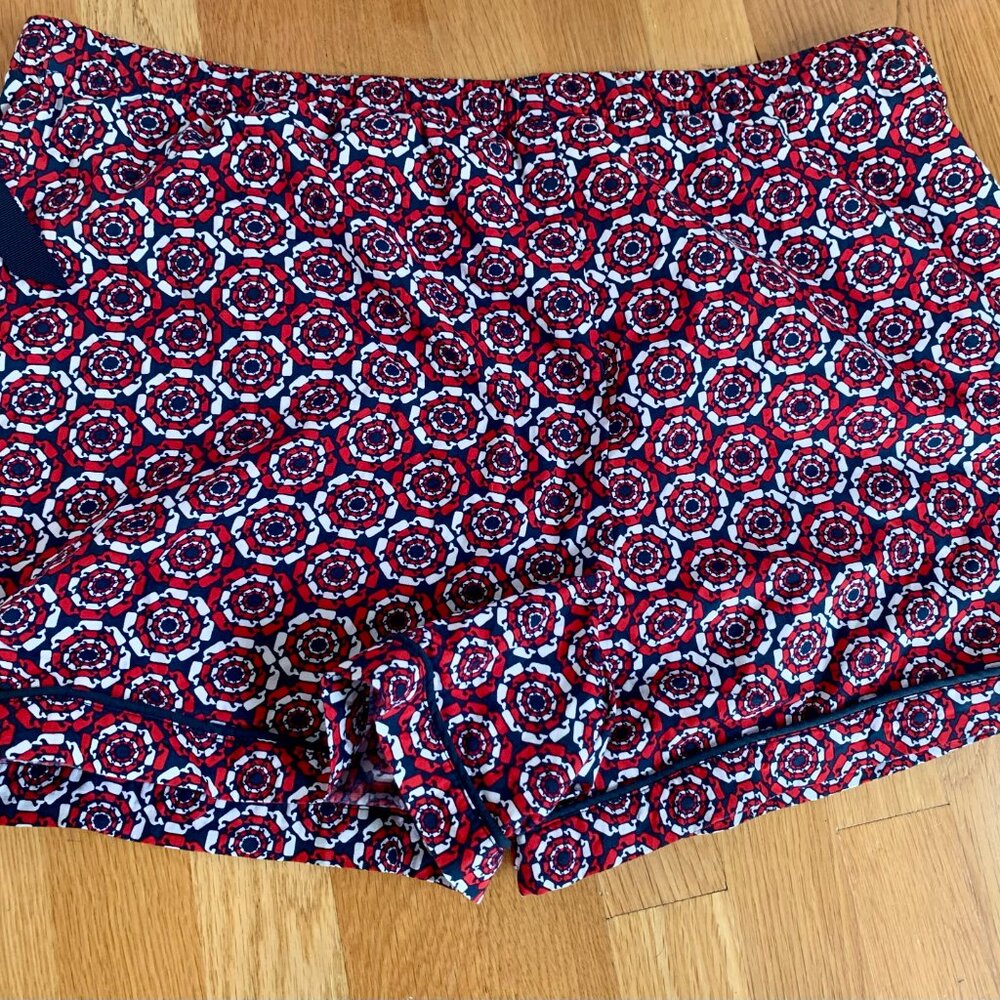 3/$15 Vineyard Vines lounge shorts, size L - Picture 2 of 6